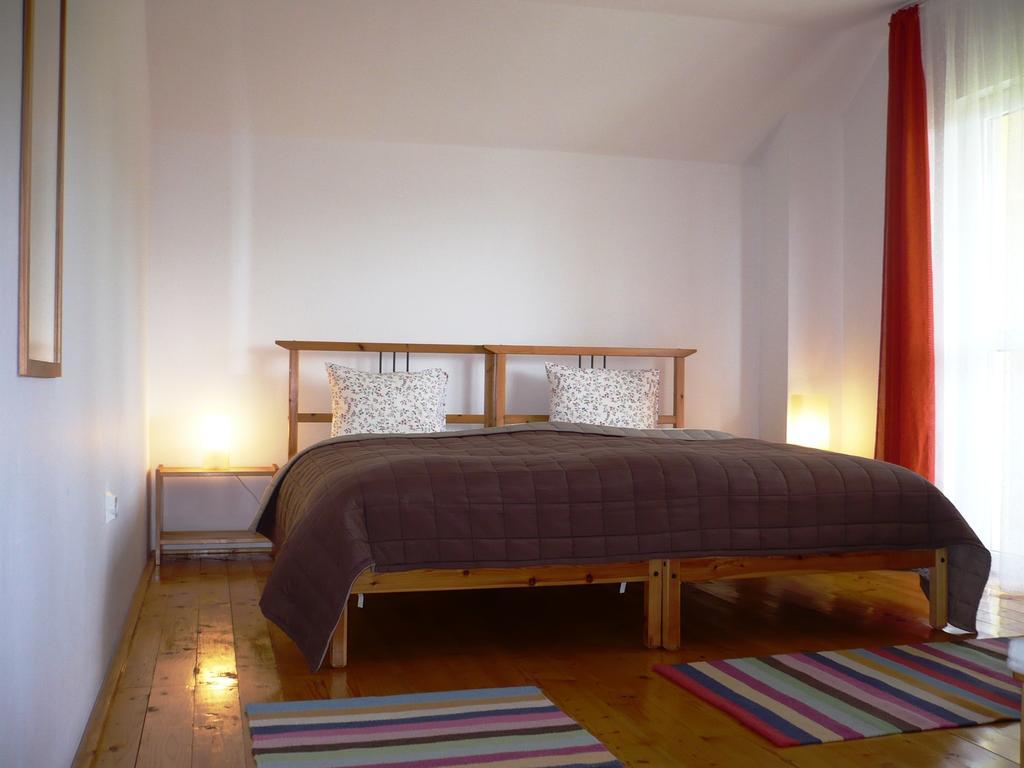 Pensiunea Tiuta Hotell Corbeni Rum bild